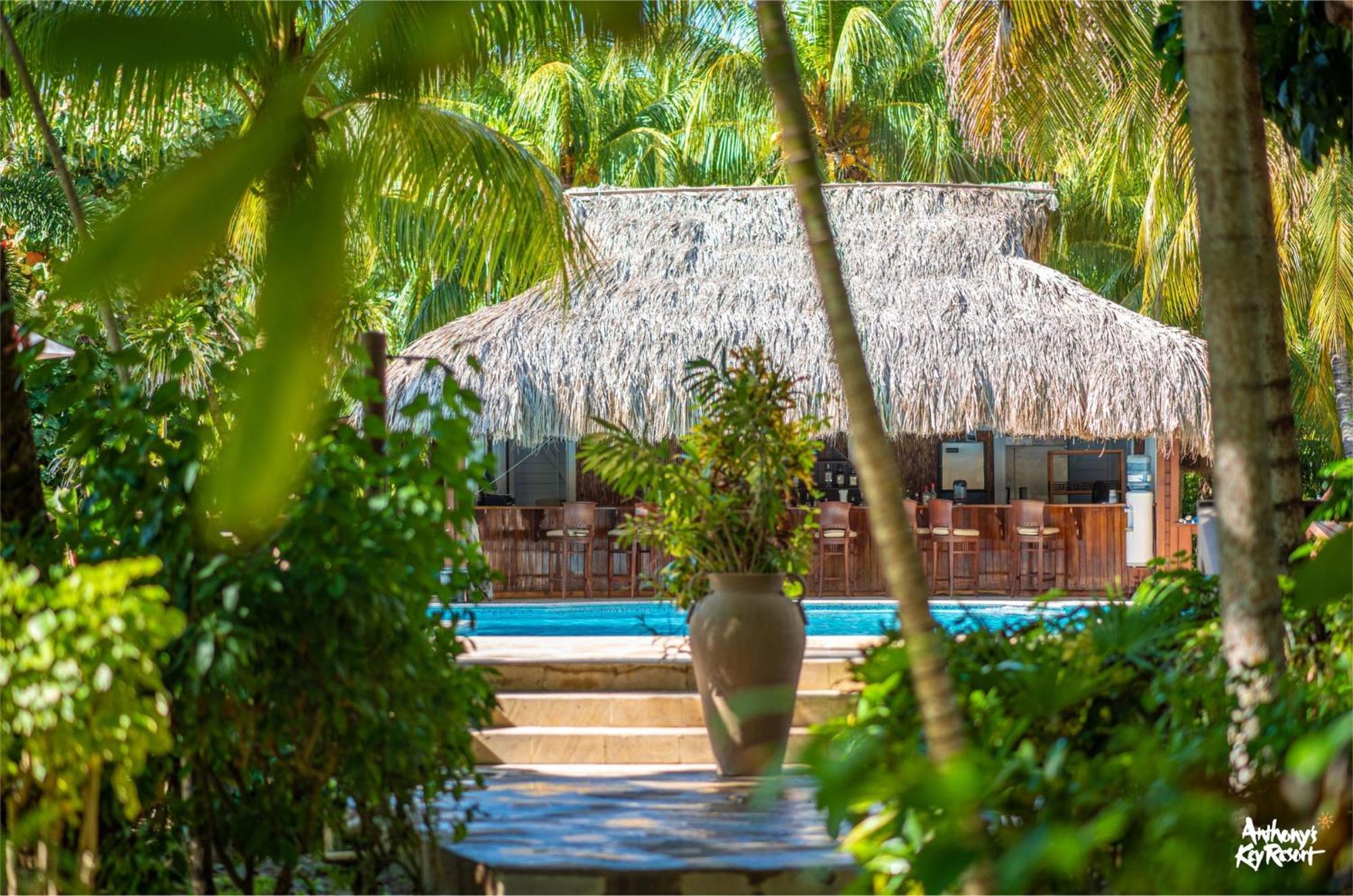 Anthony'S Key Resort Sandy Bay Extérieur photo